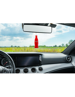 Lampa - Αρωματικά Κρεμαστά 3D Bottle σε Σχέδιο Μπουκάλι Coca-Cola Διάφορα Αρώματα σε Display - 12 Τεμ. (L.FOBCC13DBOTCDU9)