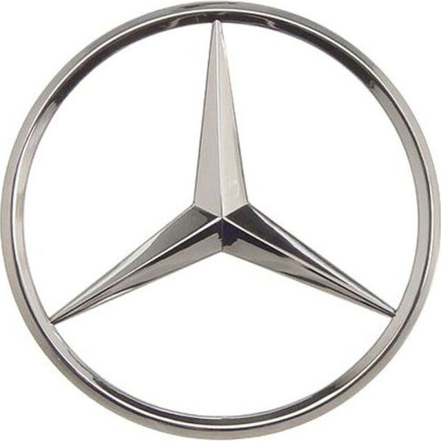 Σήμα πλαστικό πόρτ μπαγκάζ 8,5cm με pins - Μercedes-Benz