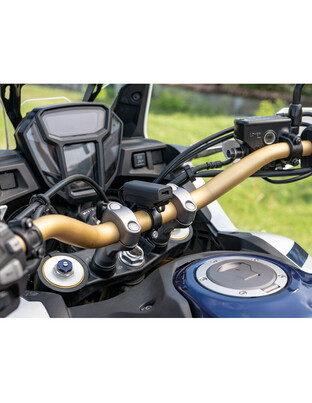 Αδιάβροχος Φορτιστής Κινητού Trek X 12/24V 48W της σειράς Optiline με 2 θύρες USB Type A και USB Type C, Καλώδιο 180 cm, Βύσμα SAE και Ακροδέκτες, Ασφάλεια, Αδιαβροχοποίηση IPX6, συμβατό με Βάσεις Στήριξης, Θήκες ή Αντάπτορες Κινητού Optiline