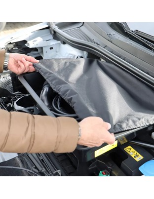 Rati - Frunk Audi Q4 e-tron 2021> με Gas Strut πρακτικός Εμπρός Αποθηκευτικός Χώρος 10L για Καλώδια Φόρτισης και Καθημερινή Οργάνωση Ηλεκτρικών - 1 Τεμ. (V01915/RT)