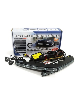 Amio – Φώτα Ημέρας DRL LED 12/24V 1200Lm για Μέγιστη Ορατότητα & Ασφάλεια σε Αυτοκίνητο & Φορτηγό – Σετ 2 Τεμ. (01526/AM)